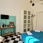 Onda Su Onda Oda ve Kahvaltı 3*